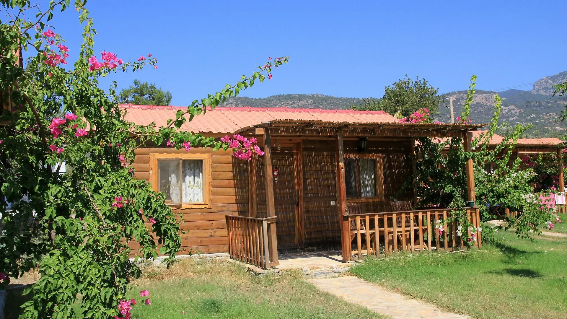 *** Otel Ipekce Tatil Evleri Mesudiye  Türkiye